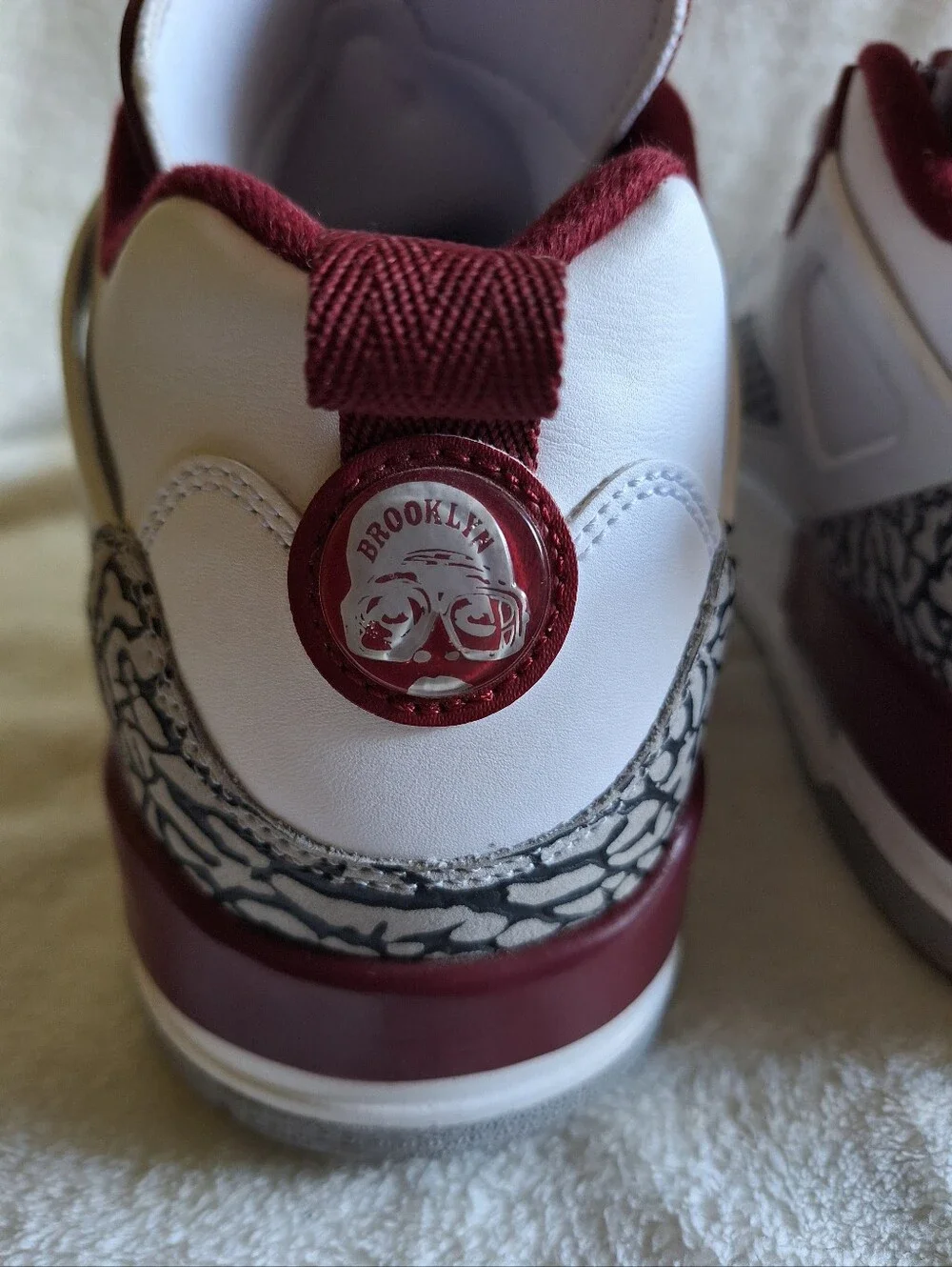 Jordan Spizike Low White Team Red Elephant Print Men's 13 EUC VERY CLEAN